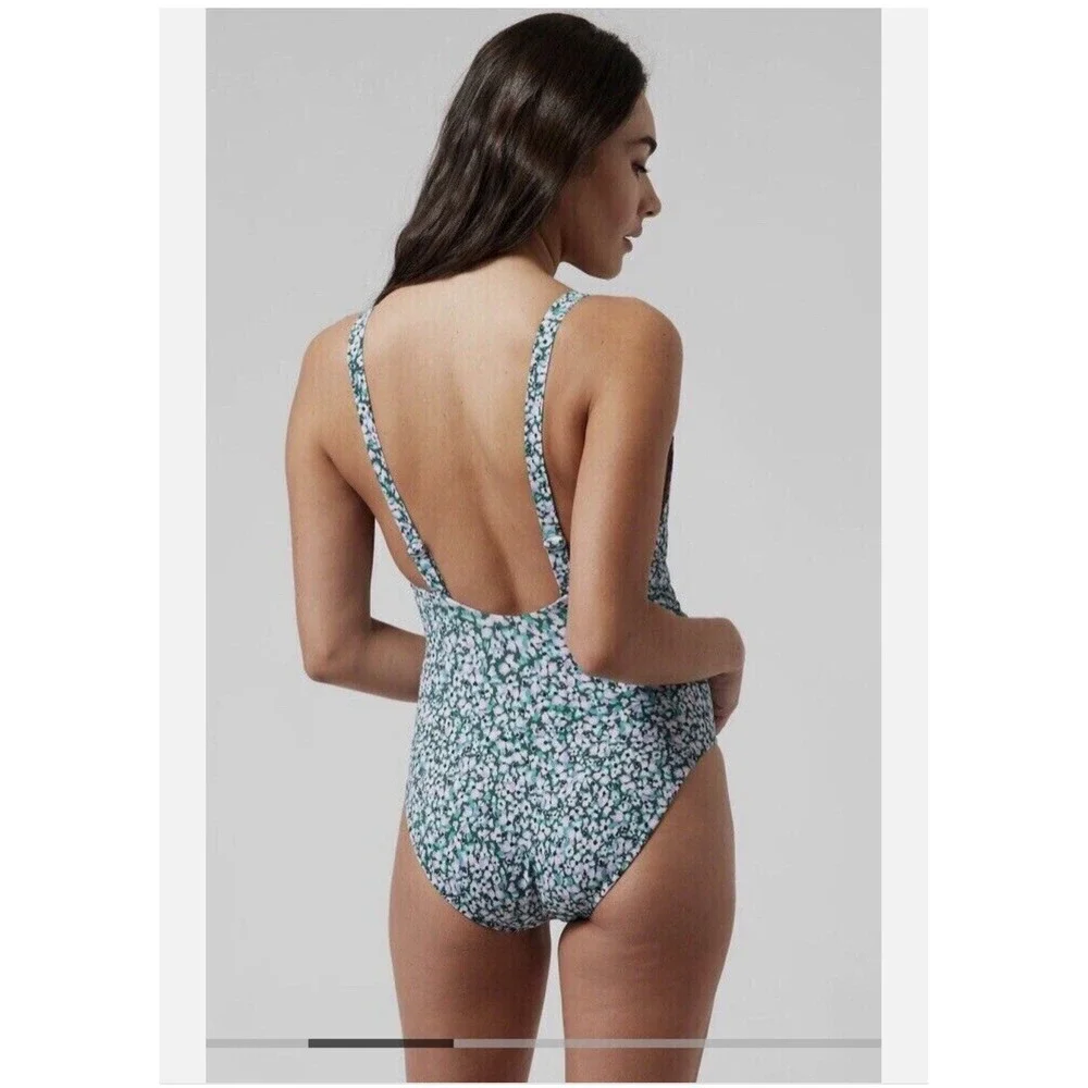 Athleta Womens Small Hermosa Ditsy Floral One Piece Flower Swimsuit Purple Lined